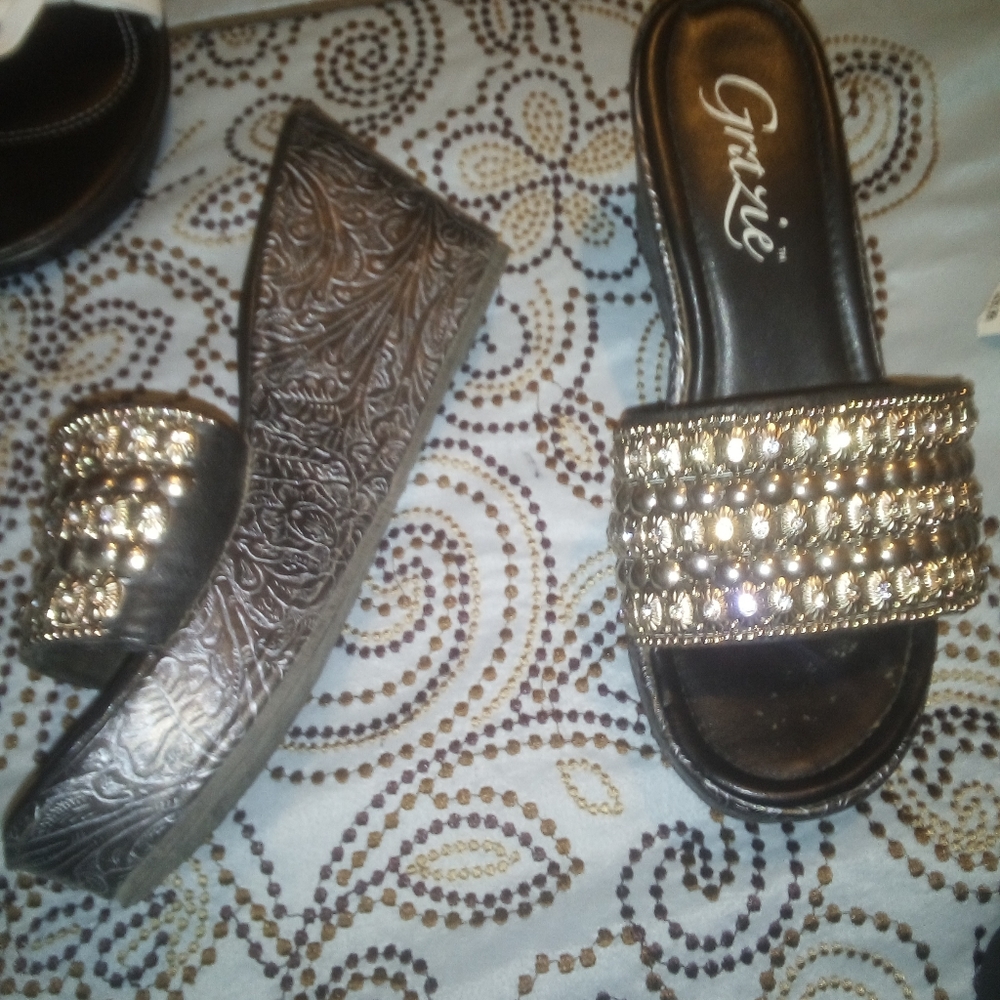 Size 6 Grazie Sandals